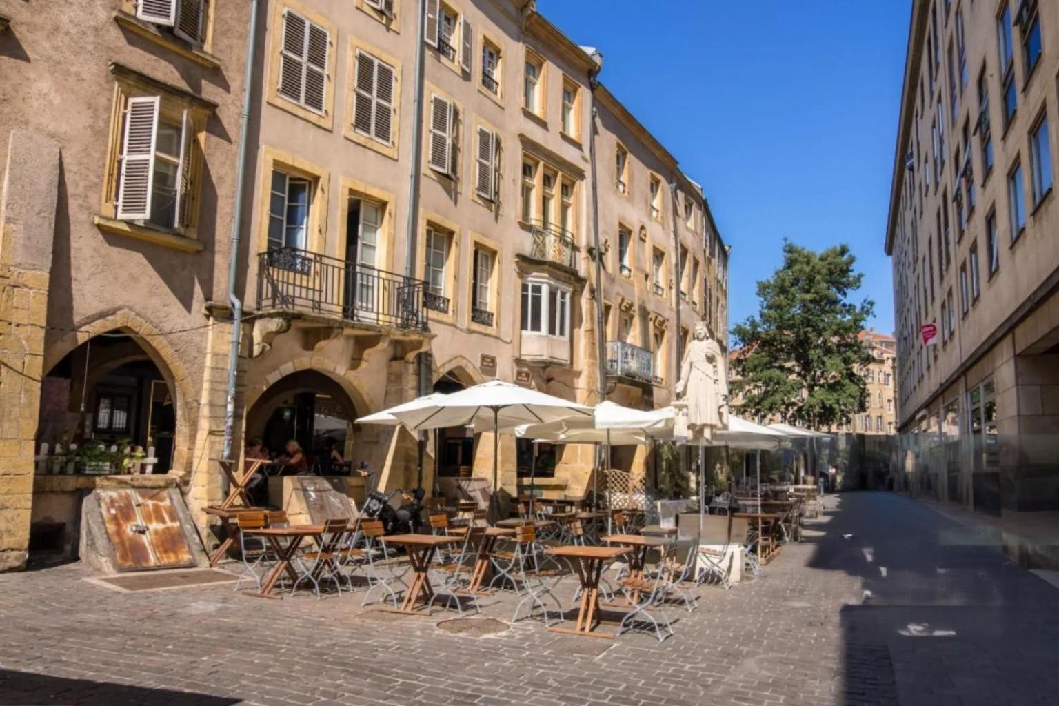 Le Cinq Leilighet Metz Eksteriør bilde